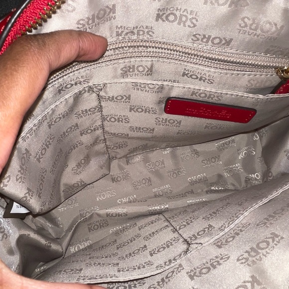 Michael Kors - brand new satchel - Picture 2 of 3